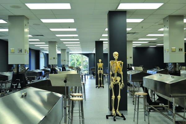 VCOM-Carolinas anatomy classroom